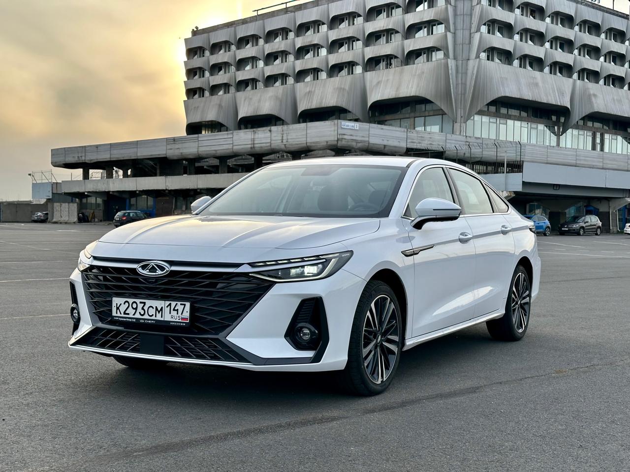 Chery Arizzo 8